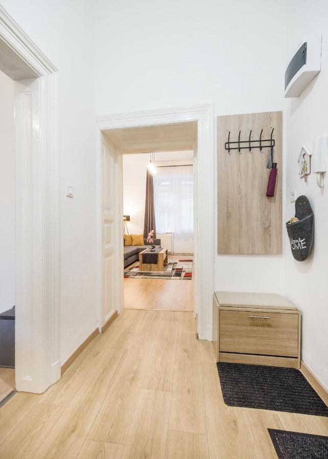 Apartment Izabella